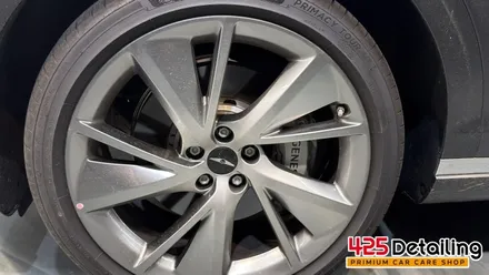 군포 송정지구 제네시스 GV70 유막 제거 발수코팅 및 디테일링 세차 / 경기 군포