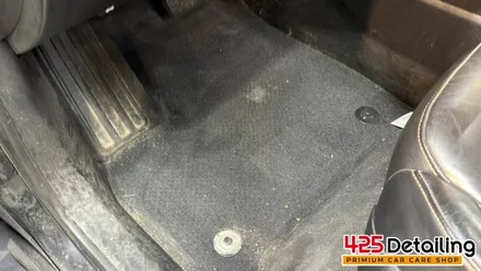 군포 송정지구 쉐보레 트래버스 부분 클리닝 및 디테일링 세차 / 경기 군포