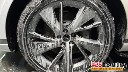 군포 송정지구 제네시스 GV70 석회물 및 부분 클리닝 디테일링 세차 후기 / 경기 군포