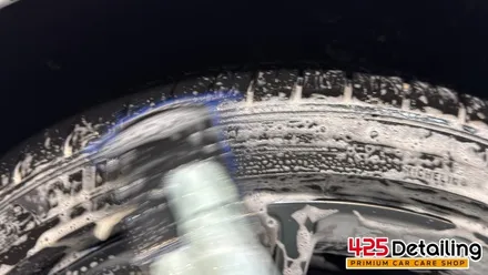 군포 송정지구 제네시스 GV70 석회물 및 부분 클리닝 디테일링 세차 후기 / 경기 군포