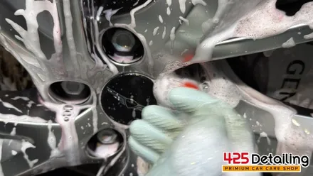 군포 송정지구 제네시스 GV70 석회물 및 부분 클리닝 디테일링 세차 후기 / 경기 군포