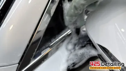 군포 송정지구 제네시스 GV70 석회물 및 부분 클리닝 디테일링 세차 후기 / 경기 군포
