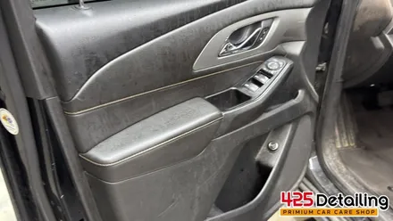 군포 송정지구 쉐보레 트래버스 부분 클리닝 및 디테일링 세차 / 경기 군포