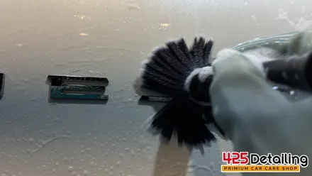군포 송정지구 제네시스 GV70 석회물 및 부분 클리닝 디테일링 세차 후기 / 경기 군포