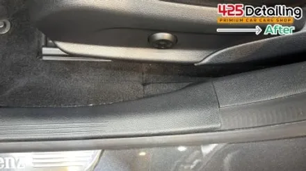 군포 송정지구 벤츠 CLS300 앞 유리 유막 제거 발수코팅 및 디테일링 세차 / 경기 군포