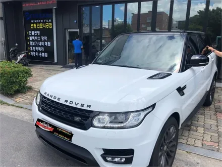 순천랩핑,여수랩핑,광양랩핑,전남랩핑,튜닝,순천PPF,여수PPF,광양PPF,렌트카,수입차,웨딩카,광고랩핑,순천데칼  레인지로버 스포츠 루프스킨 및 영문이니셜 색상변경 시공 / 순천 남산