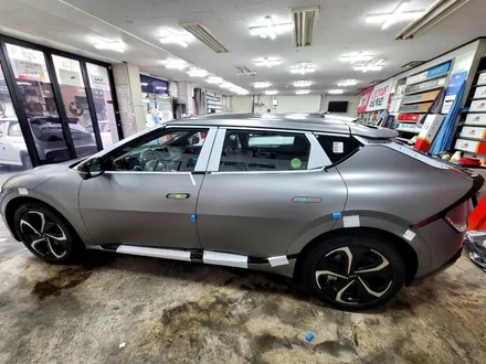 기아ev6/ev6/ev6GT라인/ev6썬팅/부산썬팅/기아전기자동차/루마버텍스900/버텍스/버텍스900/버텍스700/파인뷰lx3 시공