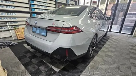 부산TN하우스, 솔라가드 V, BMW i5, PPF 패키지 시공 , 솔라가드 썬팅