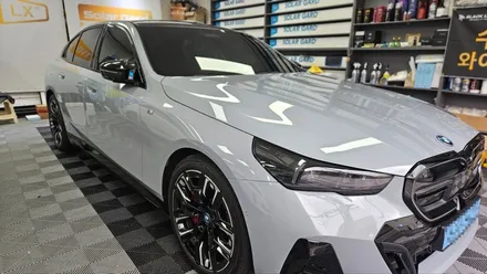 부산TN하우스, 솔라가드 V, BMW i5, PPF 패키지 시공 , 솔라가드 썬팅