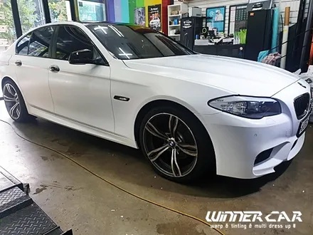안양전체랩핑 안양부분랩핑 안양랩핑점 BMW520d 전체랩핑 3M 1080 - 사틴펄프로즌바닐라 세틴프로즌바닐라 화이트랩핑 / 안성시 금석동