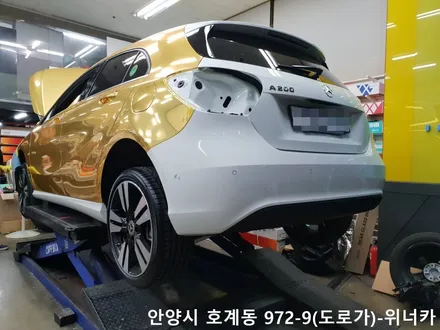 안양위너카[벤츠A200]크롬랩핑 에이버리슈프림정품 크롬 골드크롬랩핑 전체랩핑 .안양전체랩핑 / 안성시 금석동