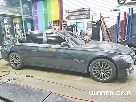 안성, 평택 BMW740Li 전체랩핑! 에이버리 슈프림 필름 원단으로 칙칙함에서 탈피! 다이아몬드 화이트 랩핑 시공! 그릴블랙랩핑 / 안성시 금석동
