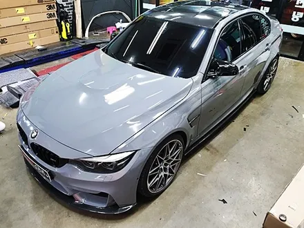 BMW M3 전체랩핑 산본랩핑 안양랩핑 광명랩핑 수원랩핑 오산랩핑 안산랩핑 M3전체랩핑 다크그레이 에이버리슈프림랩핑 / 안성시 금석동