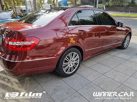 벤츠랩핑 E300전체랩핑 고광택랩핑전문 안양랩핑위너카 엘비필름! LBFILM 오리지널 팩토리 래커 체리 레드 고광택전체랩핑 / 안성시 금석동
