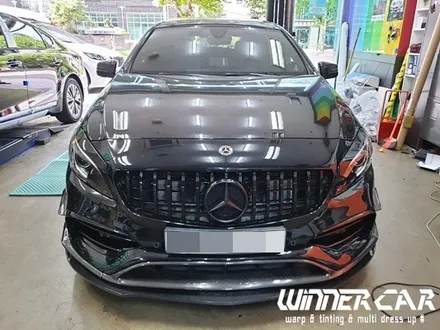 벤츠 A45amg 카본랩핑 라이트필름 5D리얼카본으로 부분랩핑시공안양위너카 멀티드레스업 / 안성시 금석동
