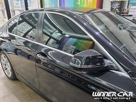 BMW520d 실내 카본랩핑 3M 카본화이버 4D 리얼카본 크롬몰딩죽이기 크롬딜리트 안양랩핑전문 시흥랩핑전문 양평랩핑전문 / 안성시 금석동
