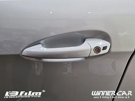 벤츠랩핑 E300전체랩핑 고광택랩핑전문 안양랩핑위너카 엘비필름! LBFILM 오리지널 팩토리 래커 체리 레드 고광택전체랩핑 / 안성시 금석동