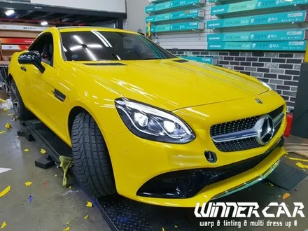 안양랩핑전문 SLC200 컨버터블 하드탑 전체랩핑 시공! 3M-1080브라이트옐로우 카스킨 CFCKOREA. 수입차전문랩핑 안양전체랩핑 / 안성시 금석동