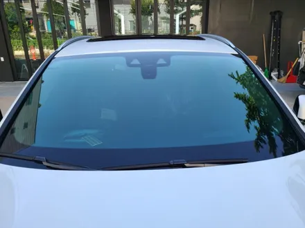 BMW X4 반사필름 레인보우 V90 썬팅시공기 / 도봉구 도봉동
