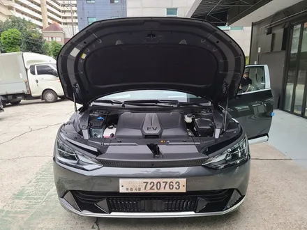 기아 EV6, 전기자동차 한 번 알아볼까? 출고하자마자 신차검수 신차패키지로 업그레이드 ~! / 도봉구 도봉동