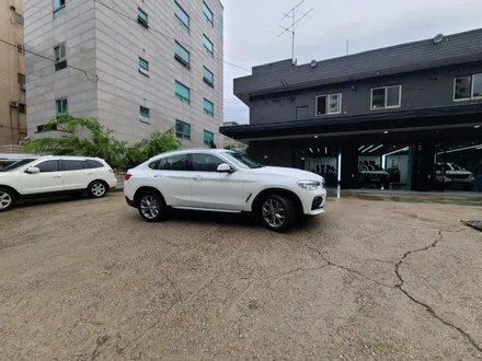 BMW X4 반사필름 레인보우 V90 썬팅시공기 / 도봉구 도봉동