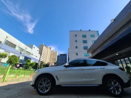BMW X4 반사필름 레인보우 V90 썬팅시공기 / 도봉구 도봉동