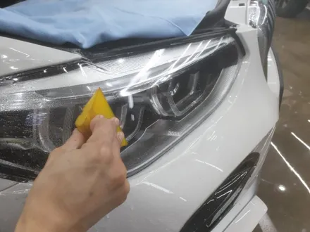 BMW X4 반사필름 레인보우 V90 썬팅시공기 / 도봉구 도봉동