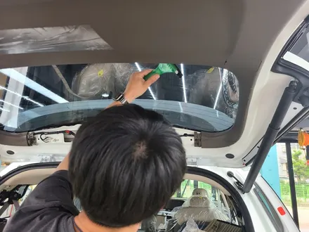 노원.도봉.강북 기아 신형 카니발 하이 리무진 KA4 신차패키지 썬팅 솔라가드 퀀텀 + 파인뷰LX5000(카스페이스 도봉점) / 도봉구 도봉동