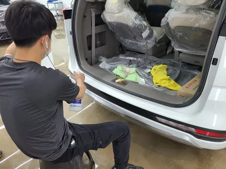 노원.도봉.강북 기아 신형 카니발 하이 리무진 KA4 신차패키지 썬팅 솔라가드 퀀텀 + 파인뷰LX5000(카스페이스 도봉점) / 도봉구 도봉동