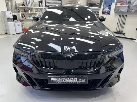 BMW 530e 블랙 PPF 시공, 원하는 색상 없다면 / 서울 광진구 중곡동