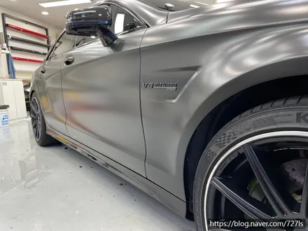[광진구 랩핑] 밴츠 CLS 63 AMG 락그레이 랩핑 전체 제거 후 에이버리 슈프림 사틴블랙 전체랩핑 / 서울 광진구
