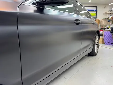 BMW 전체랩핑 가격과 과정, 강남 5시리즈 520d 사틴 블랙 작업기 / 서울 광진구 중곡동