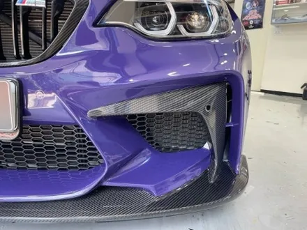 BMW M2 고광택 필름 이노즈텍 바이올렛 컬러 시공 / 서울 광진구