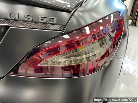 [광진구 랩핑] 밴츠 CLS 63 AMG 락그레이 랩핑 전체 제거 후 에이버리 슈프림 사틴블랙 전체랩핑 / 서울 광진구