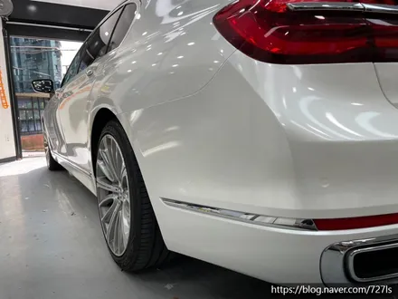 [강남 랩핑] BMW 750 L I 3M 에이버리 슈프림 펄화이트 전체랩핑 / 서울 광진구