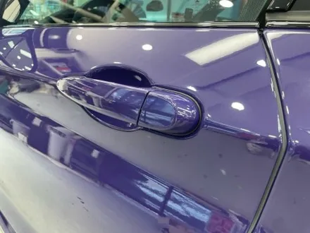 BMW M2 고광택 필름 이노즈텍 바이올렛 컬러 시공 / 서울 광진구