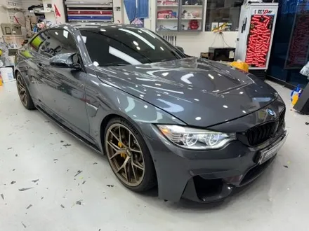 BMW M4 이노즈텍 전체랩핑 전문점 필름의 성질을 잘 알아야 가능한 작업! / 서울 광진구 중곡동