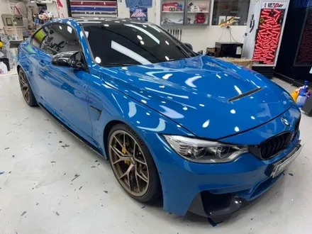 BMW M4 이노즈텍 전체랩핑 전문점 필름의 성질을 잘 알아야 가능한 작업! / 서울 광진구 중곡동