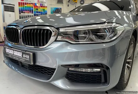 [아차산 랩핑] BMW 520D 에이버리 슈프림 글로스 펄 화이트 전체랩핑, 헤드라이트 라이트필름 시공 / 서울 광진구