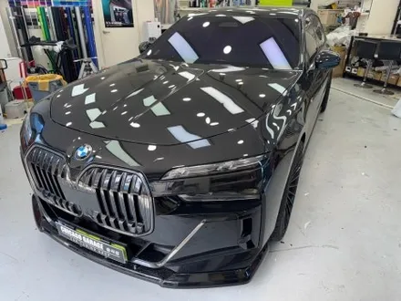 BMW 740i 샴페인 골드 컬러 PPF로 듀오톤 시공 어떤가요? / 서울 광진구 중곡동