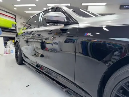 BMW 740i 샴페인 골드 컬러 PPF로 듀오톤 시공 어떤가요? / 서울 광진구 중곡동