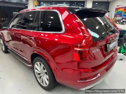 볼보 XC 90 이노즈택 송파 전문점에서 뱀파이어 레드 시공 받고 강렬한 이미지로 변신 / 서울 광진구