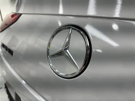 벤츠 CLS 300d 에이버리 글로스 그레이 전체시공 / 서울 광진구 중곡동