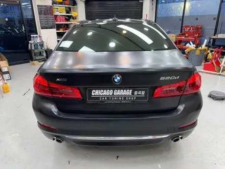BMW 전체랩핑 가격과 과정, 강남 5시리즈 520d 사틴 블랙 작업기 / 서울 광진구 중곡동