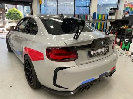 BMW M2 고광택 필름 이노즈텍 바이올렛 컬러 시공 / 서울 광진구