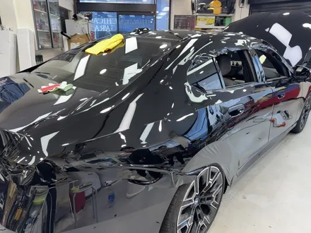 BMW 530e 블랙 PPF 시공, 원하는 색상 없다면 / 서울 광진구 중곡동