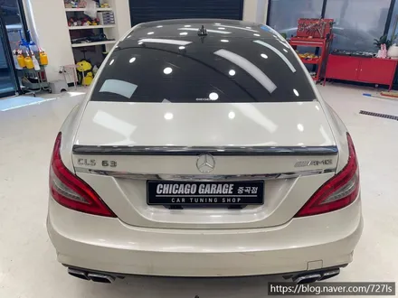 밴츠 CLS 63 AMG 3M 글로스 화이트 골드스파클 시공기 / 서울 광진구