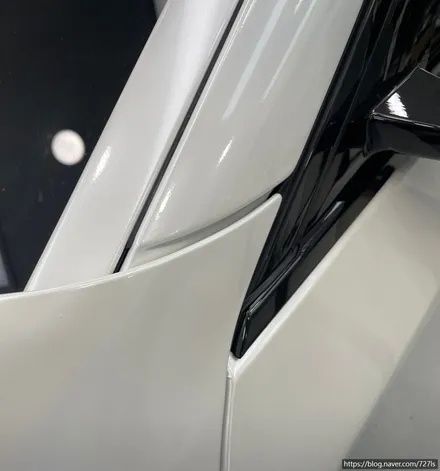 [아차산 랩핑] BMW 520D 에이버리 슈프림 글로스 펄 화이트 전체랩핑, 헤드라이트 라이트필름 시공 / 서울 광진구