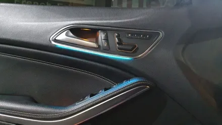 벤츠 CLA 200d 송풍구 엠비언트 도어엠비언트 풋등 장착작업  엠비언트 라이트 무드등 대구 카센터 수입차 정비 튜닝 수리 전문점 씨앤디인터내셔널