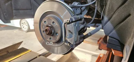 [대구] 아우디 A6 45 TDI 콰트로 C8 21년식 :: 프론트/리어 브레이크 패드, 센서 교체 및 엔진오일 교환 // 브레이크 소음 :: 대구 대명동 수입차 전문 씨앤디